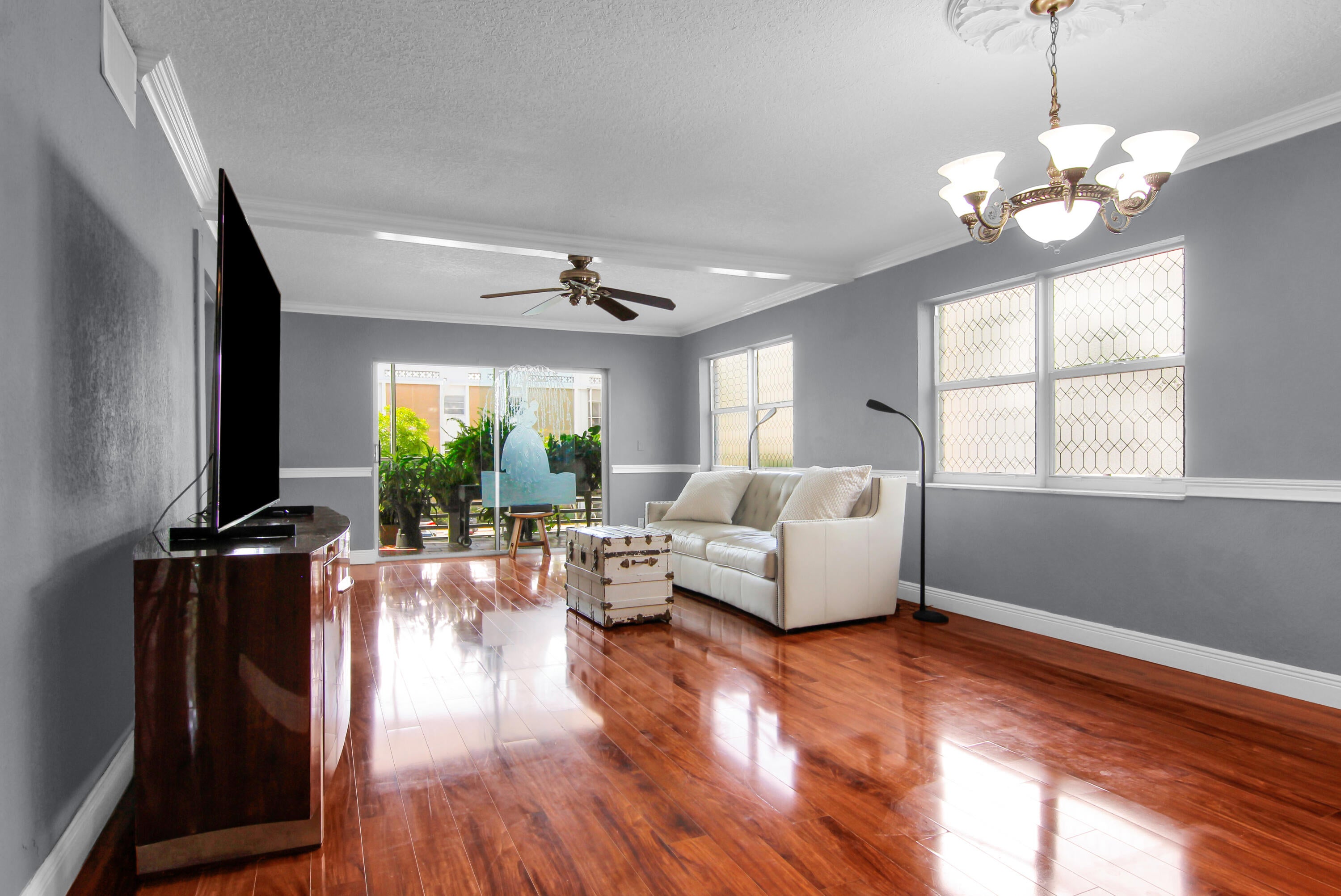 3050 NE 16th Avenue 207