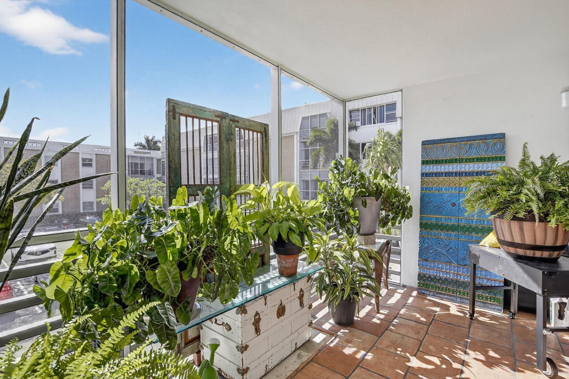 River Terrace - Residential