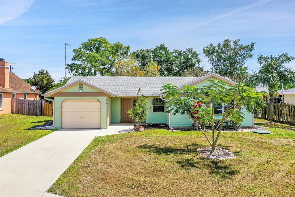 Photo of 2149 SE Stargrass Street, Port Saint Lucie, FL 34984 (MLS # R10972345)