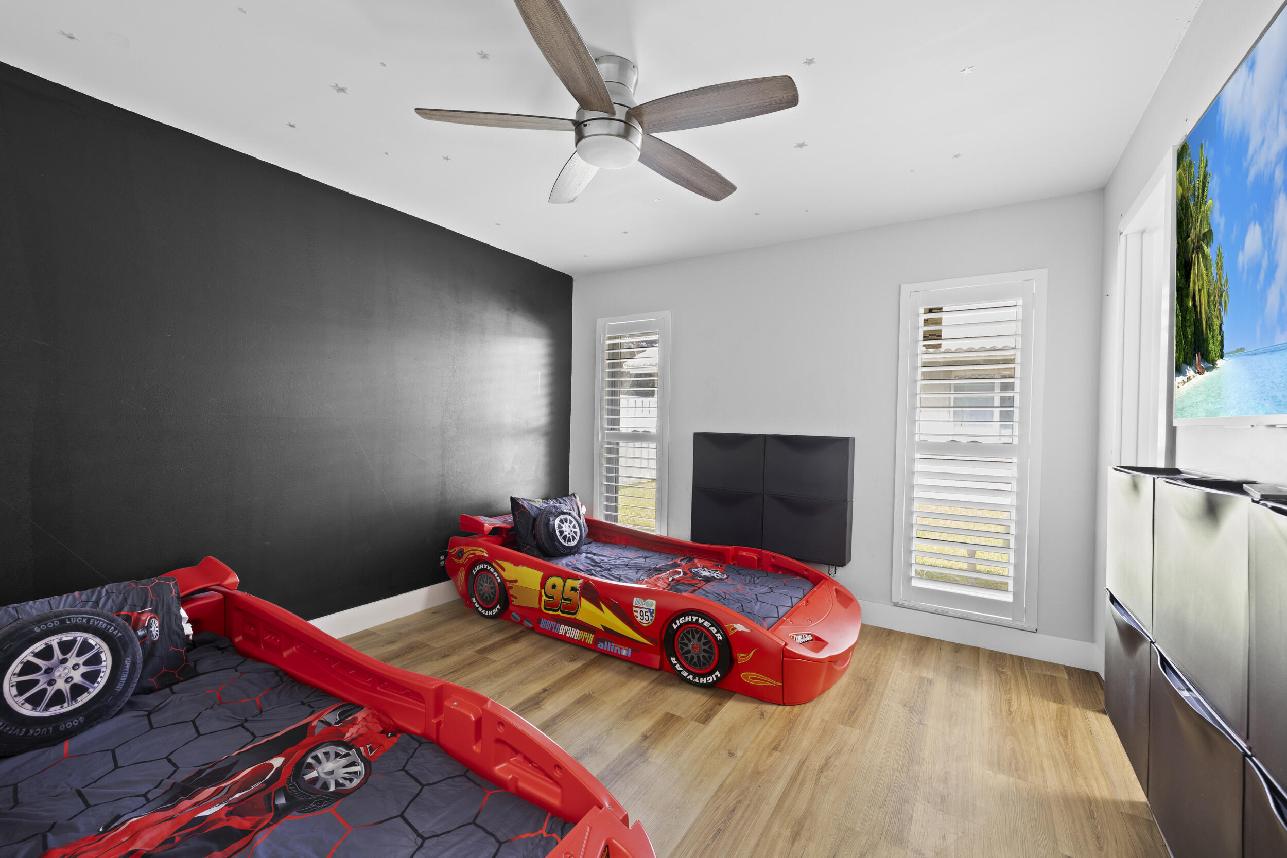 SHADOW WOOD - Residential