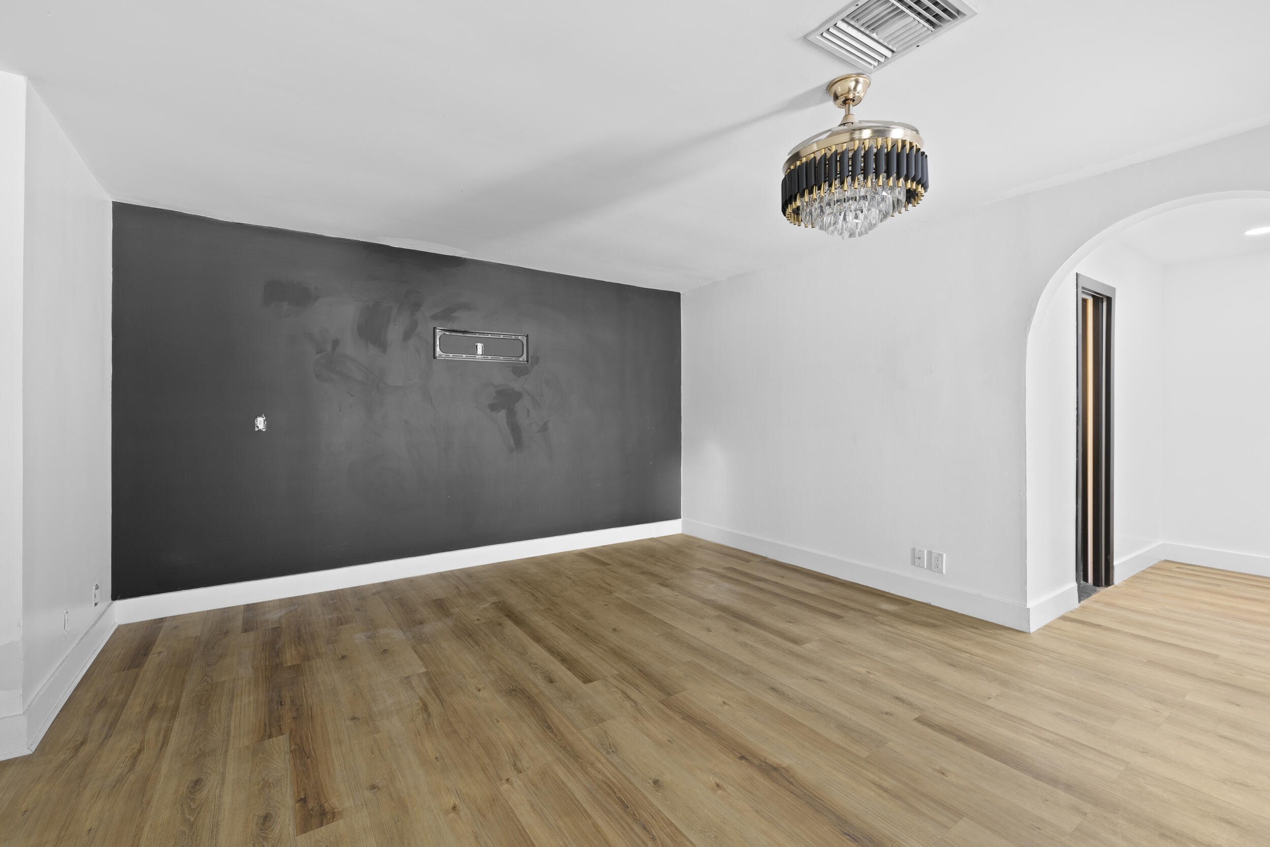 SHADOW WOOD - Residential