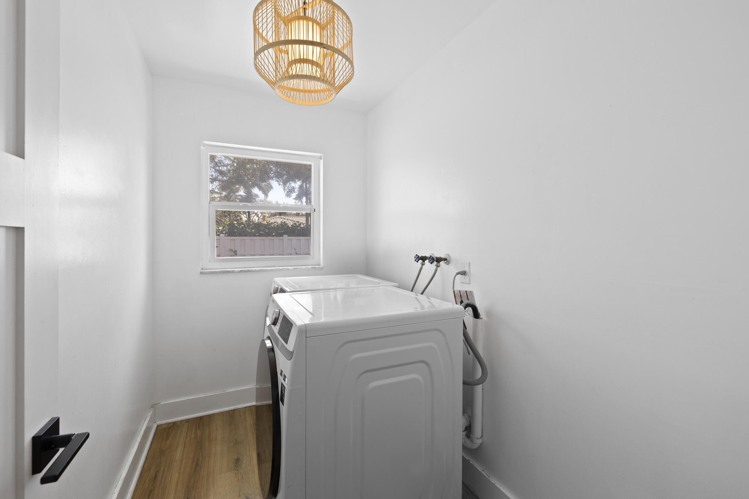 SHADOW WOOD - Residential