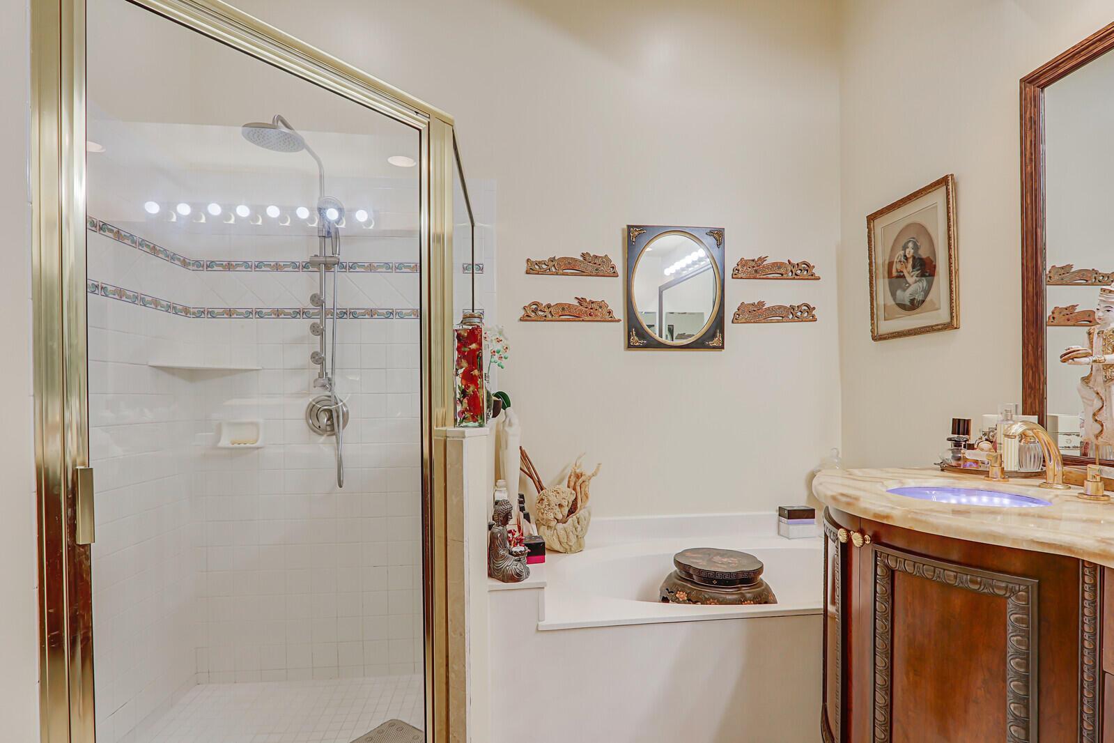 IBIS GOLF AND COUNTRY CLU - Residential