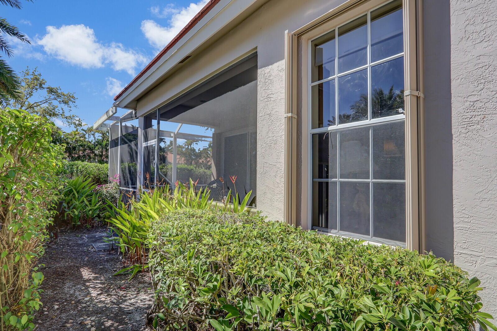 IBIS GOLF AND COUNTRY CLU - Residential