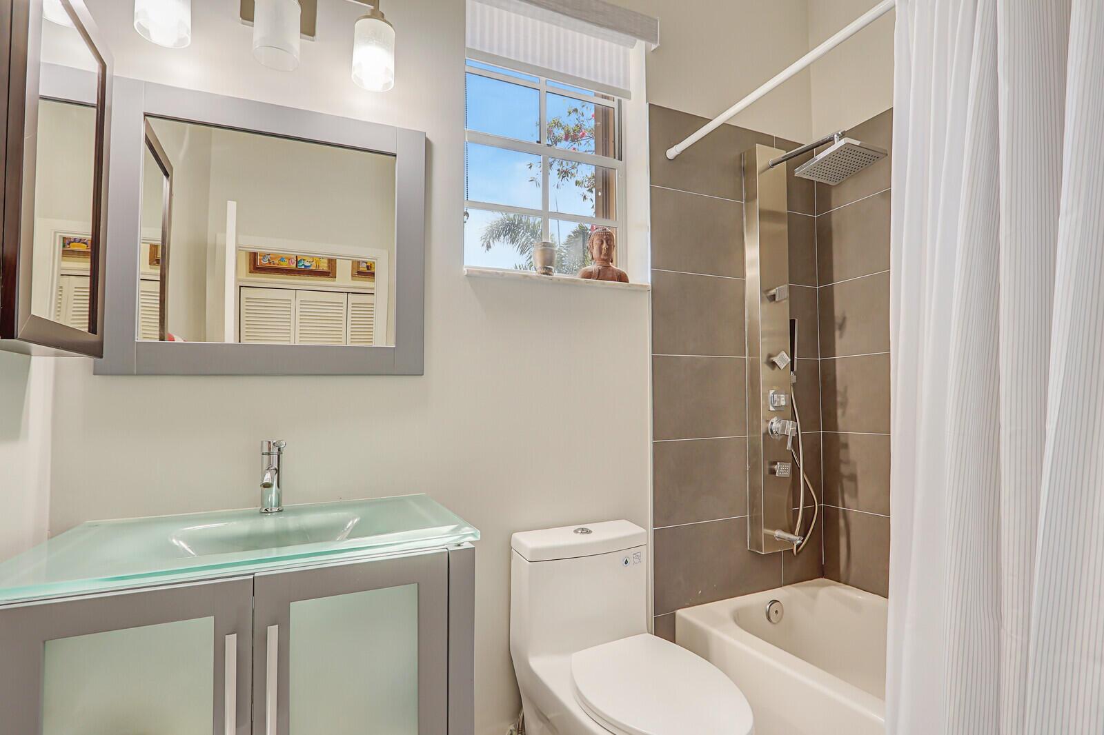 IBIS GOLF AND COUNTRY CLU - Residential