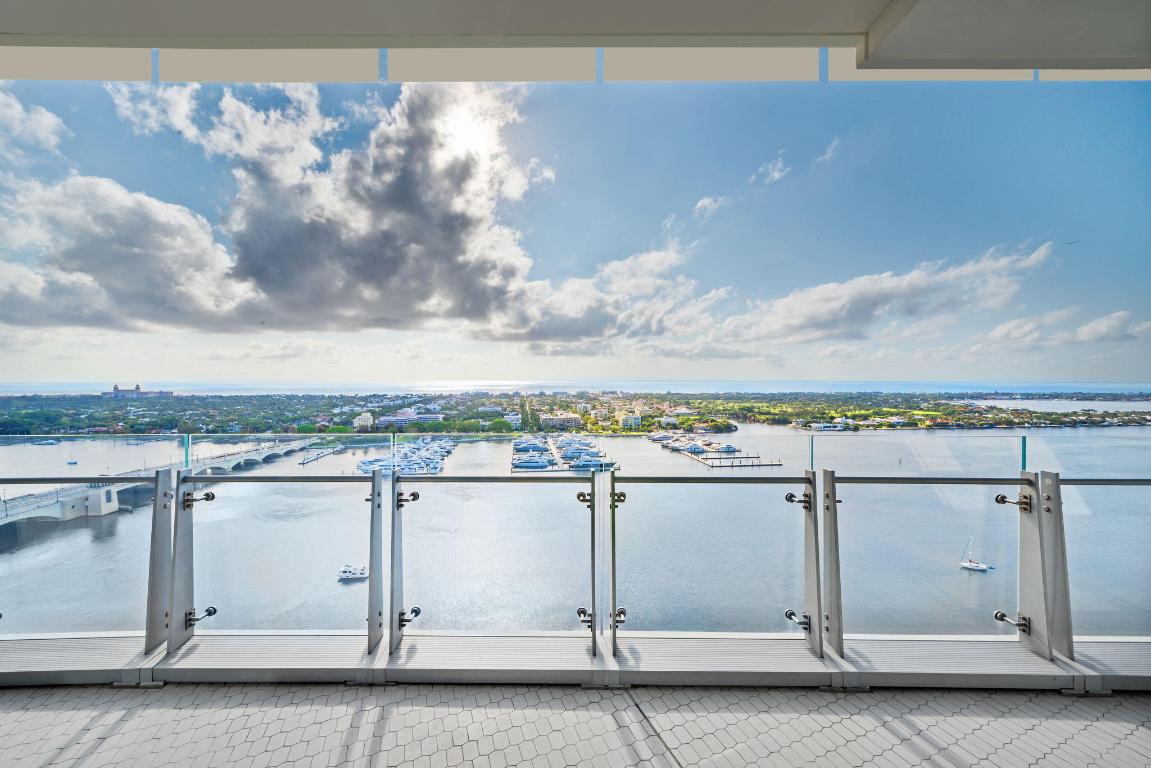 BRISTOL CONDO - Residential