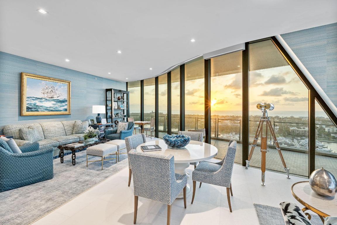 BRISTOL CONDO - Residential