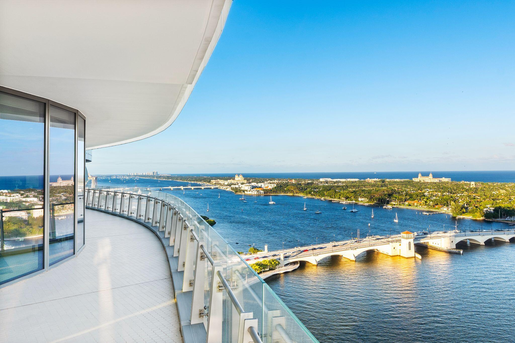 BRISTOL CONDO - Residential