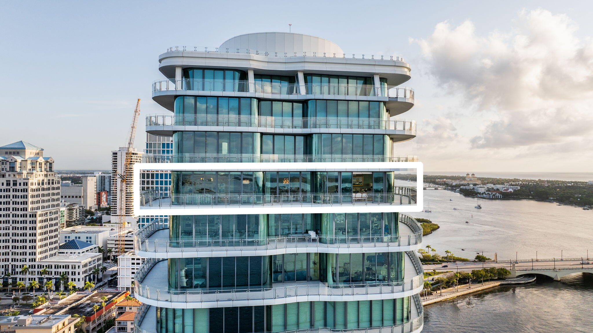 BRISTOL CONDO - Residential