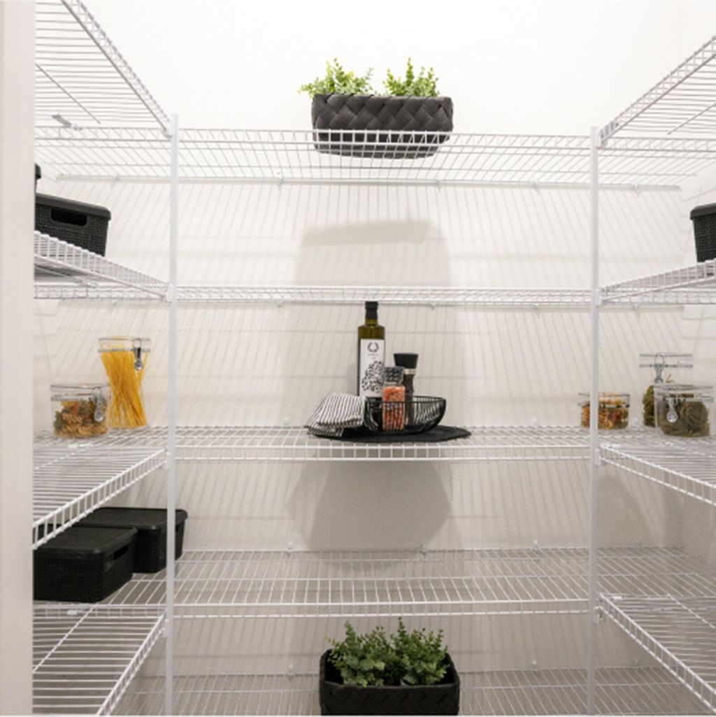 Photo of 1364 SE Willow Oaks Street, Port Saint Lucie, FL 34984 (MLS # B26006371)