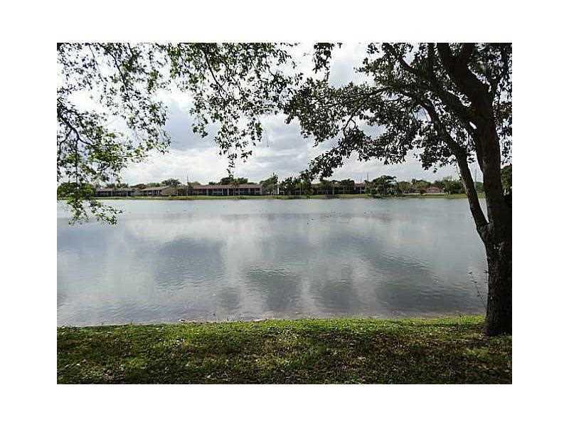 LAKE POINTE #3 CONDO - Residential Lease
