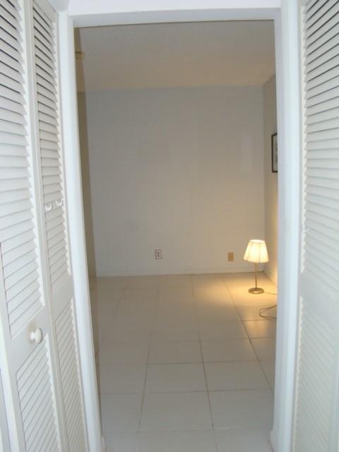 Spanish Oaks Condo - Residential Lease