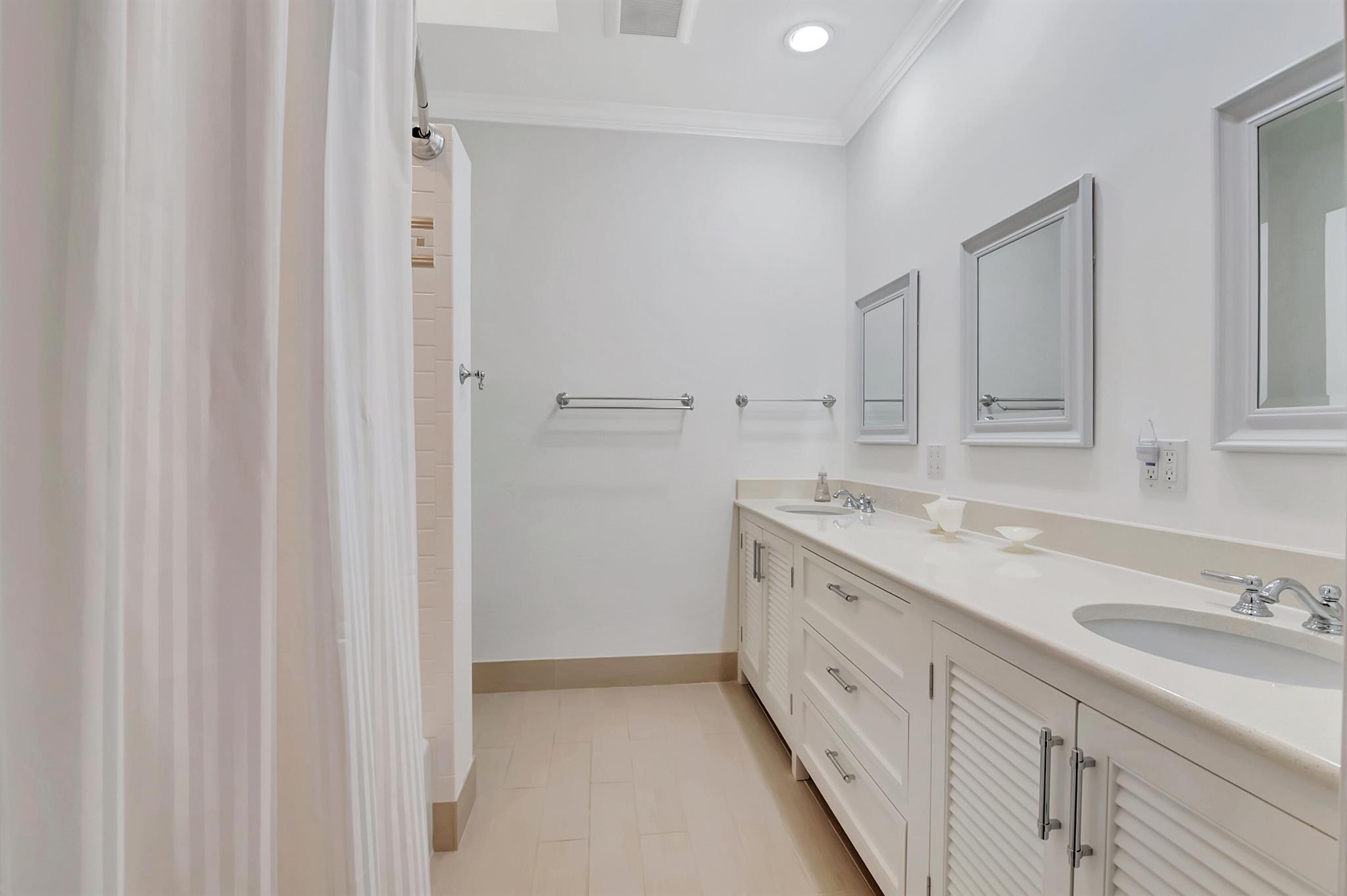 OAKBROOK OF BOCA WEST - Residential