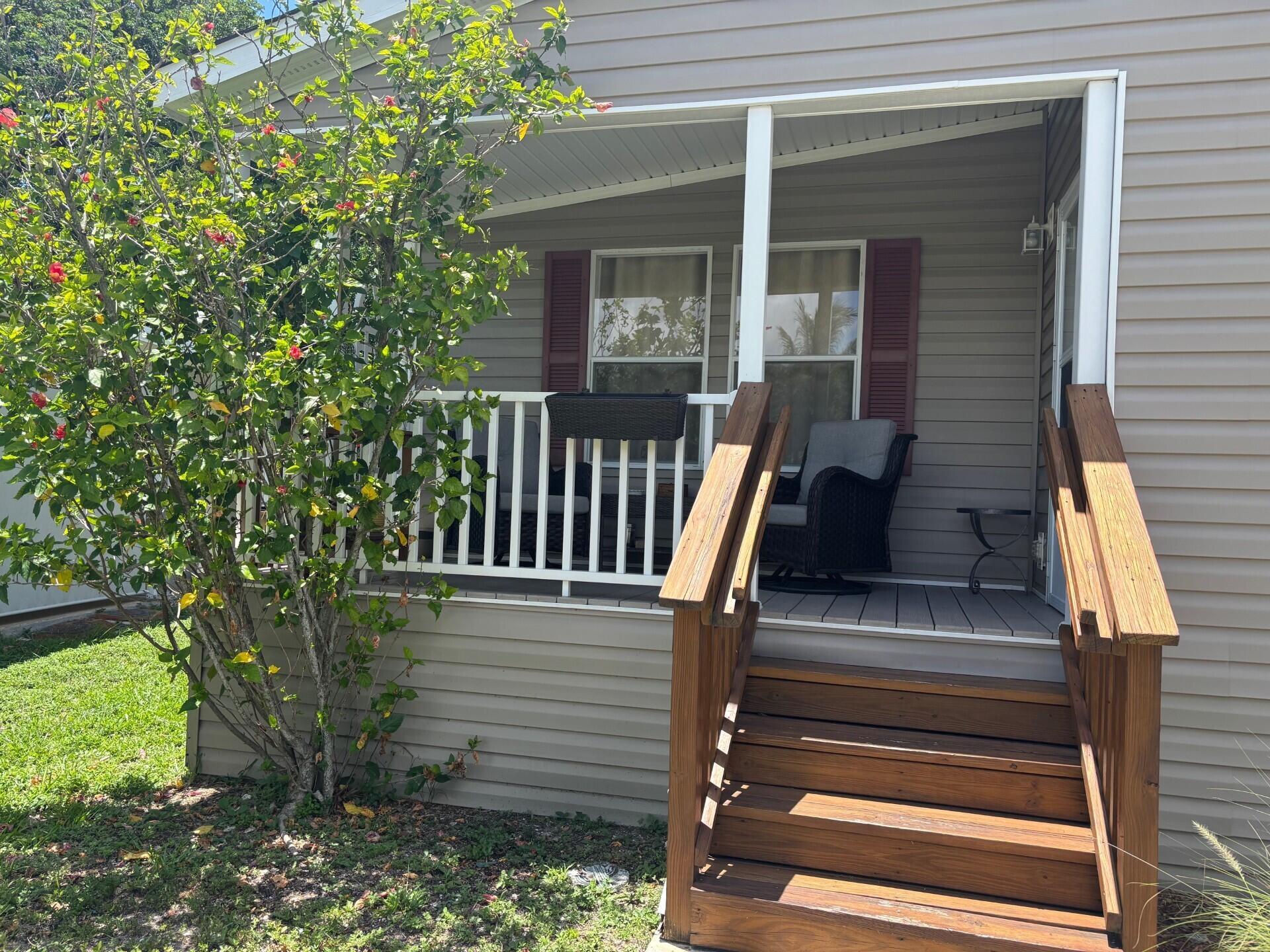 100 NW 48th Court