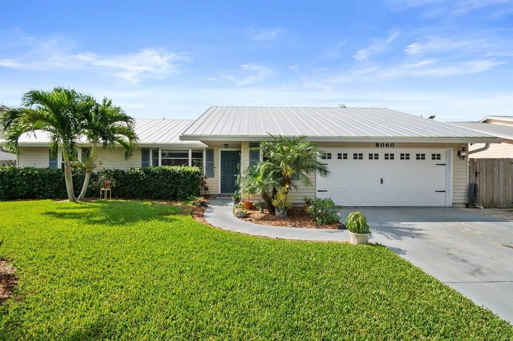 Photo of 8060 SE Crossrip Street, Hobe Sound, FL 33455 (MLS # R10884241)