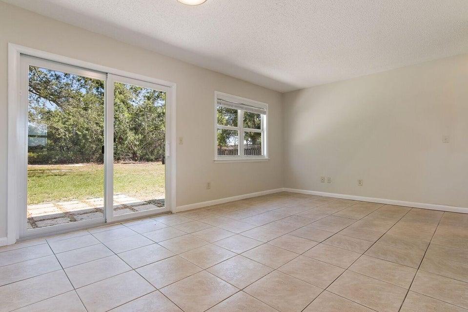 PORT ST LUCIE SECTION 30 - Residential Lease