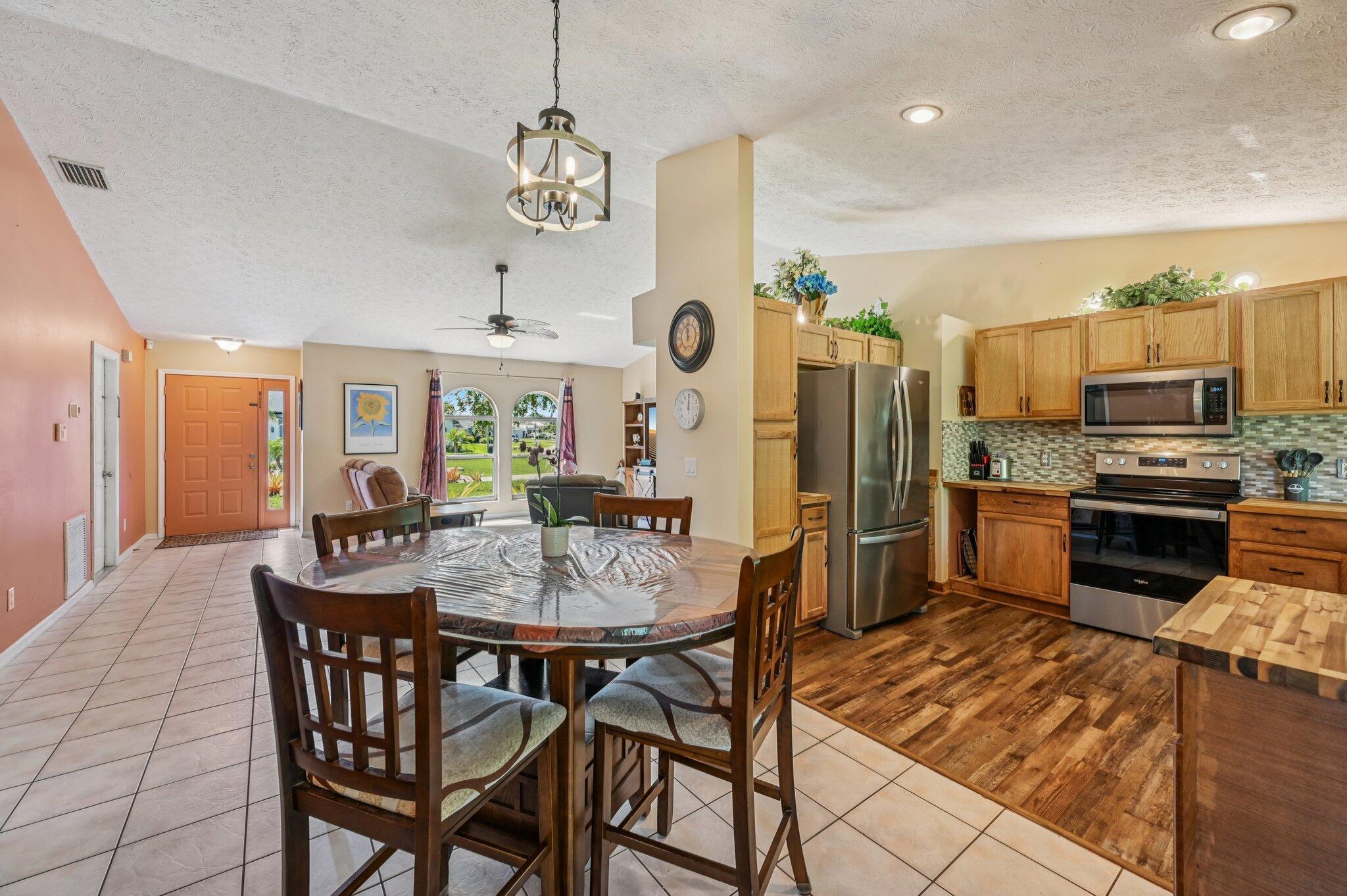 PORT ST LUCIE SECTION 20 - Residential