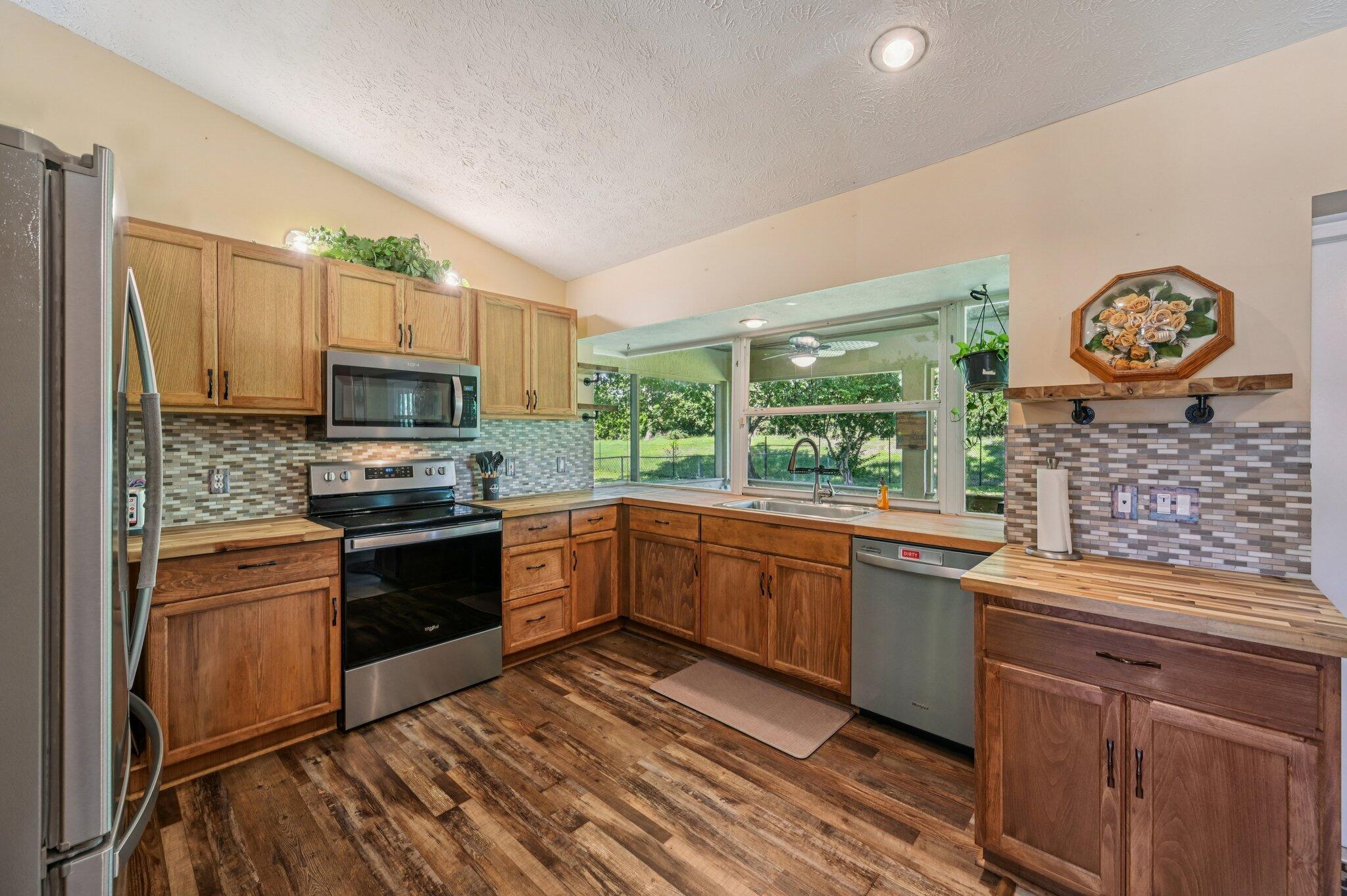 PORT ST LUCIE SECTION 20 - Residential