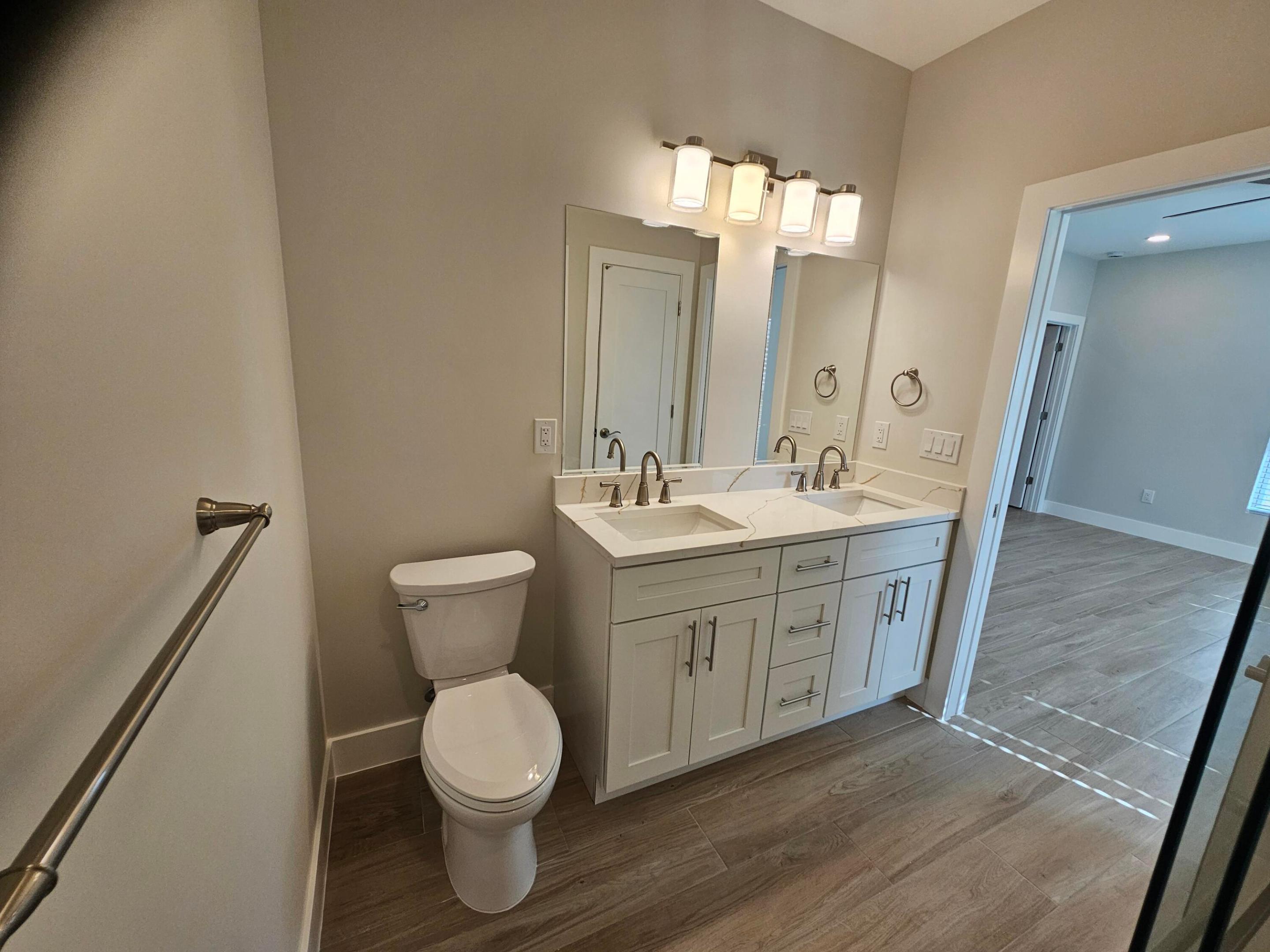 PORT SALERNO - Residential