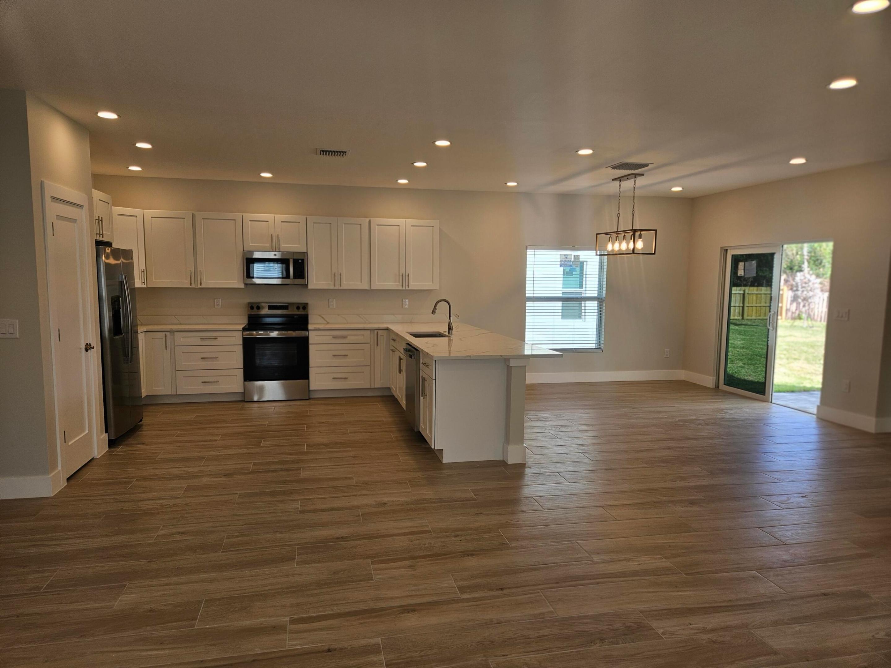 PORT SALERNO - Residential