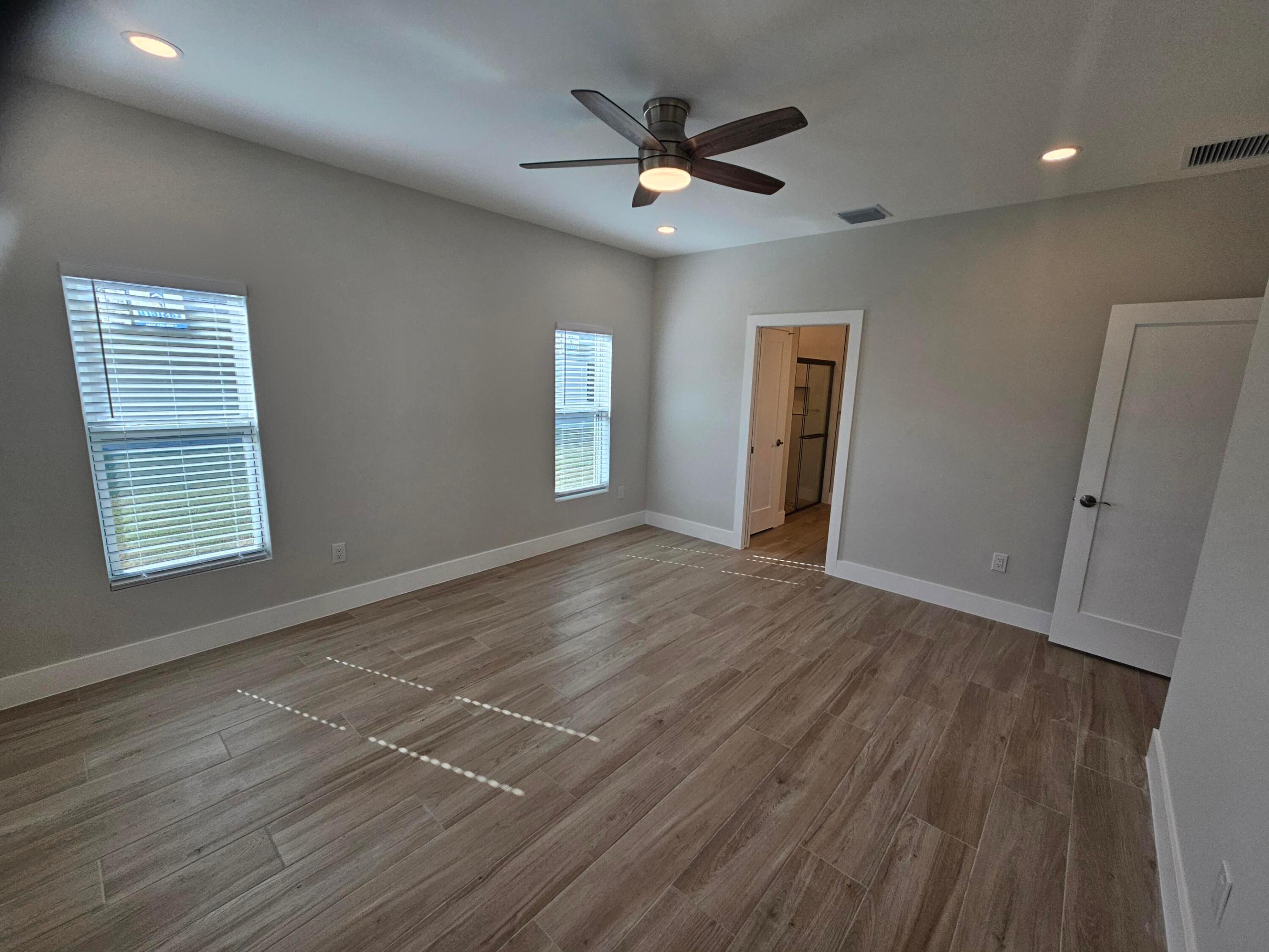 PORT SALERNO - Residential