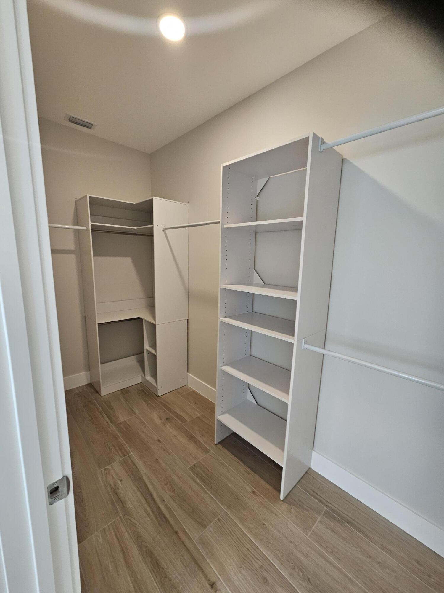 PORT SALERNO - Residential