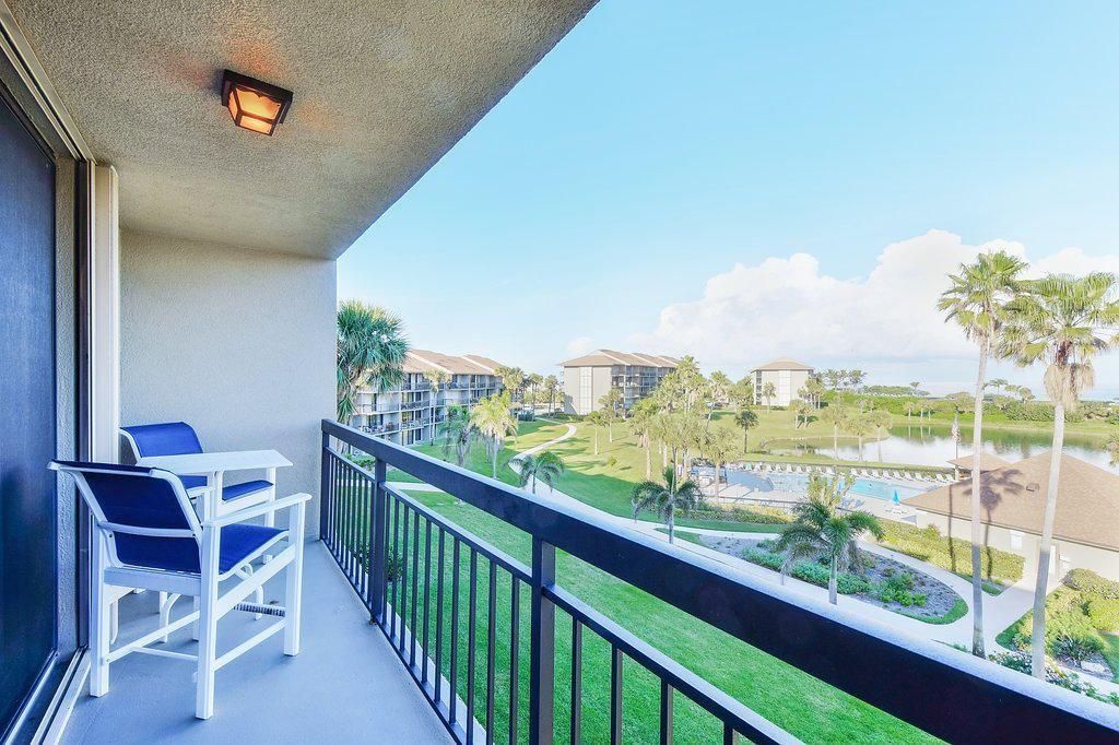 Photo of 401 S Seas Drive #406, Jupiter, FL 33477 (MLS # R11003587)