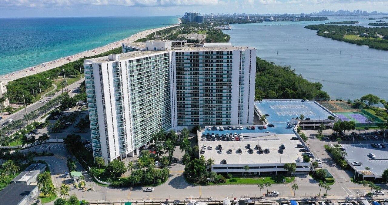 ARLEN HOUSE EAST CONDO - Residential