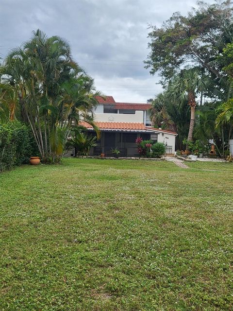 A home in Lake Worth Beach