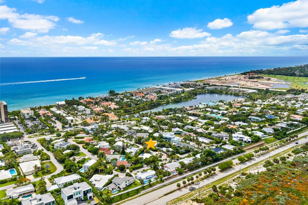 440 JUPITER LN, JUNO BEACH, FL 33408 - Image b89eb058dafa421bf7ff455263ced47f/376612214