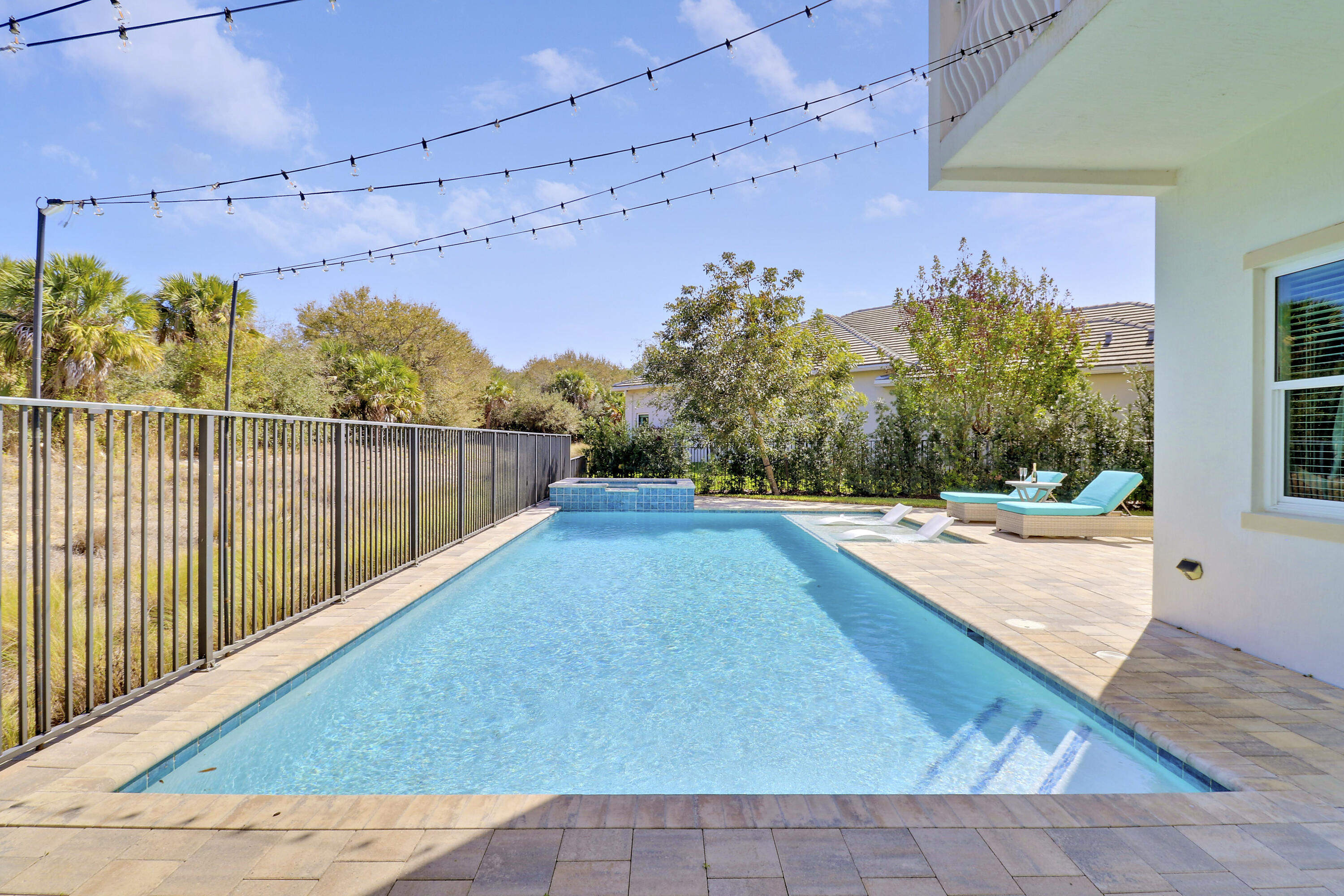 Langford Landing - Residential