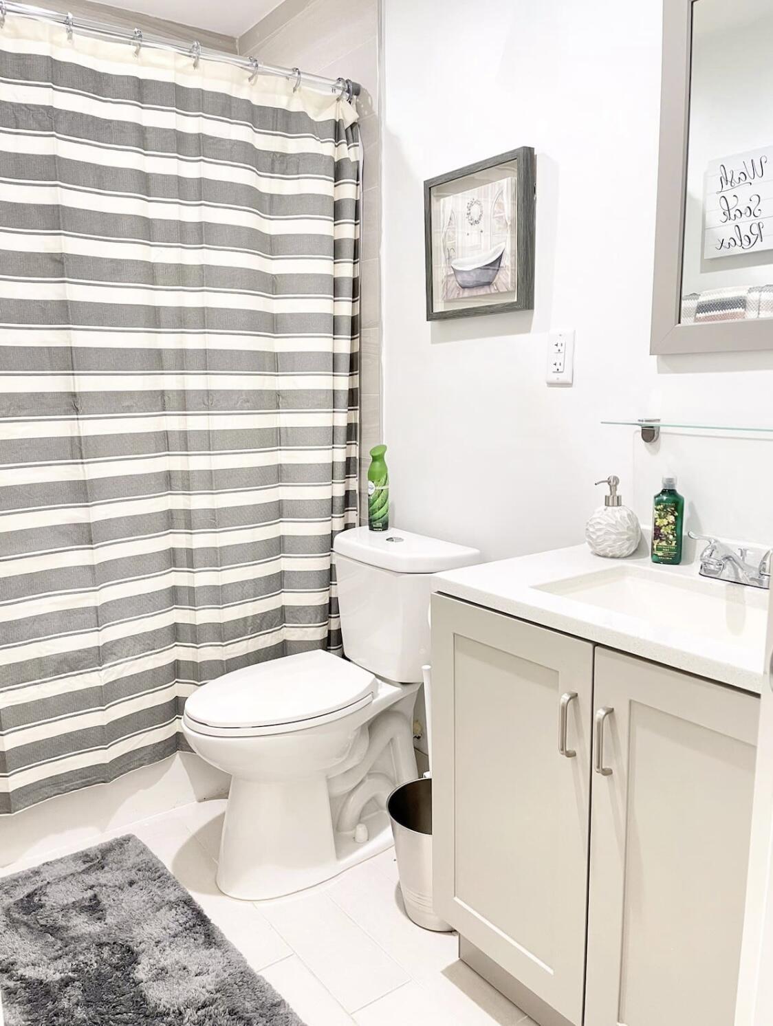 PALM BEACH SHORES - Residential Income