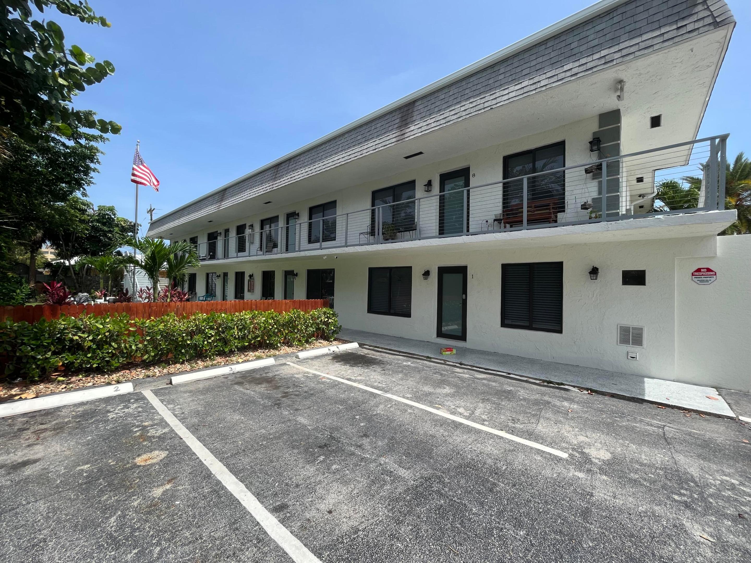 PALM BEACH SHORES - Residential Income