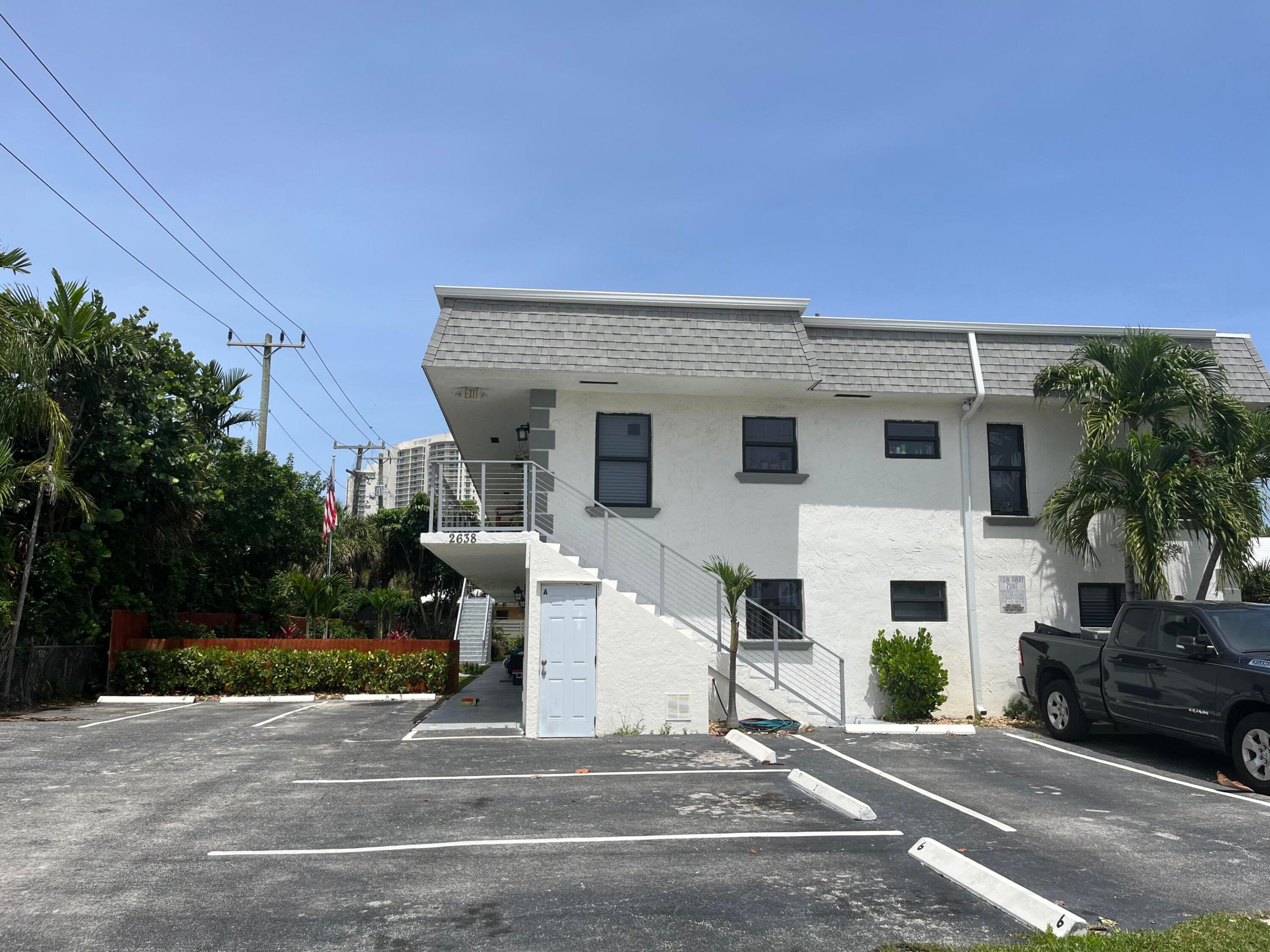 PALM BEACH SHORES - Residential Income