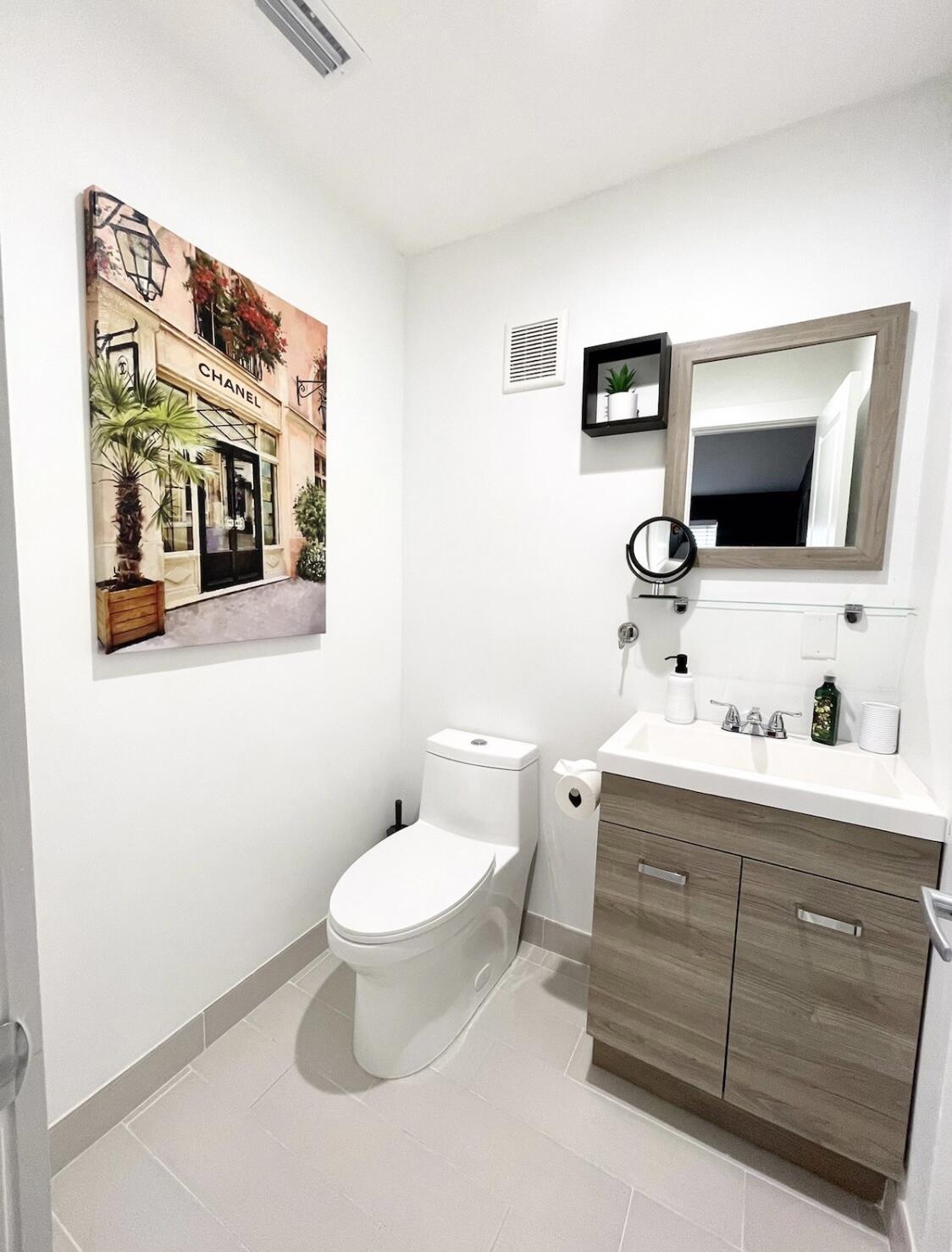 PALM BEACH SHORES - Residential Income