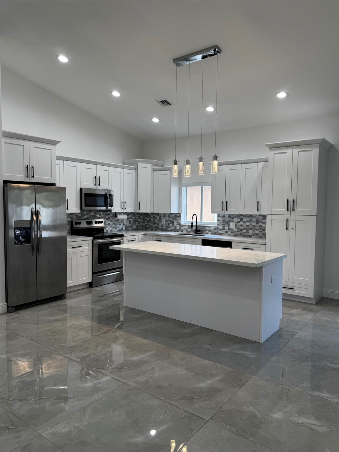 PINE CONE ESTATES - Residential Lease