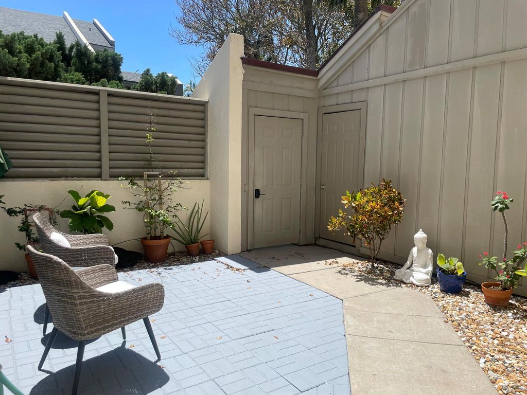 Photo of 1605 S Us Highway 1 1c, Jupiter, FL 33477 (MLS # R11083677)