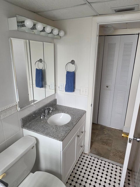 Tiny photo for 7847 Golf Cir Drive #101, Margate, FL 33063 (MLS # B26083492)