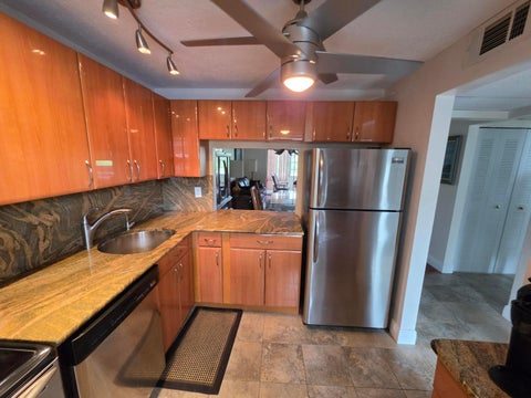 Tiny photo for 7847 Golf Cir Drive #101, Margate, FL 33063 (MLS # B26083492)