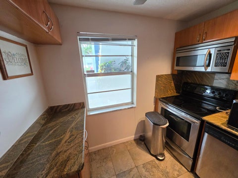 Tiny photo for 7847 Golf Cir Drive #101, Margate, FL 33063 (MLS # B26083492)