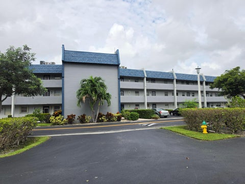 Photo of 7847 Golf Cir Drive #101, Margate, FL 33063 (MLS # B26083492)