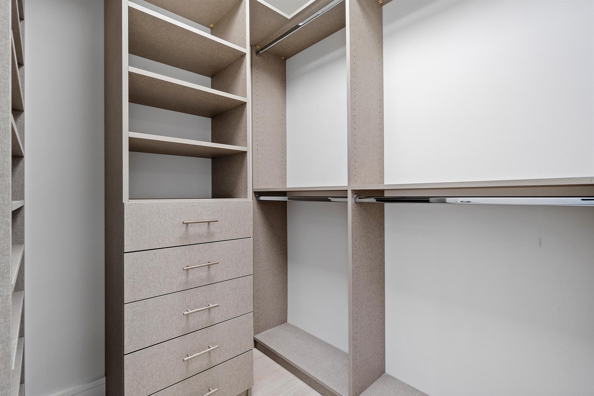 Seagate Country Club - Residential