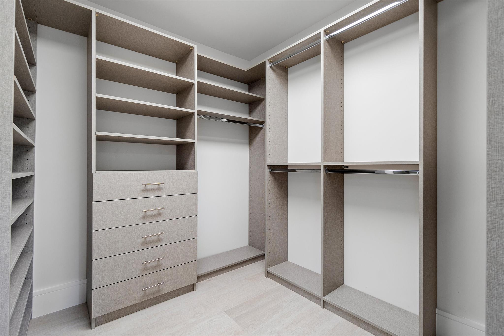 Seagate Country Club - Residential