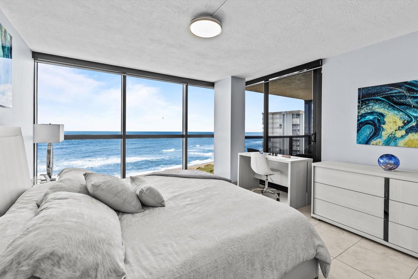 HUTCHINSON ISLAND CLUB - Residential