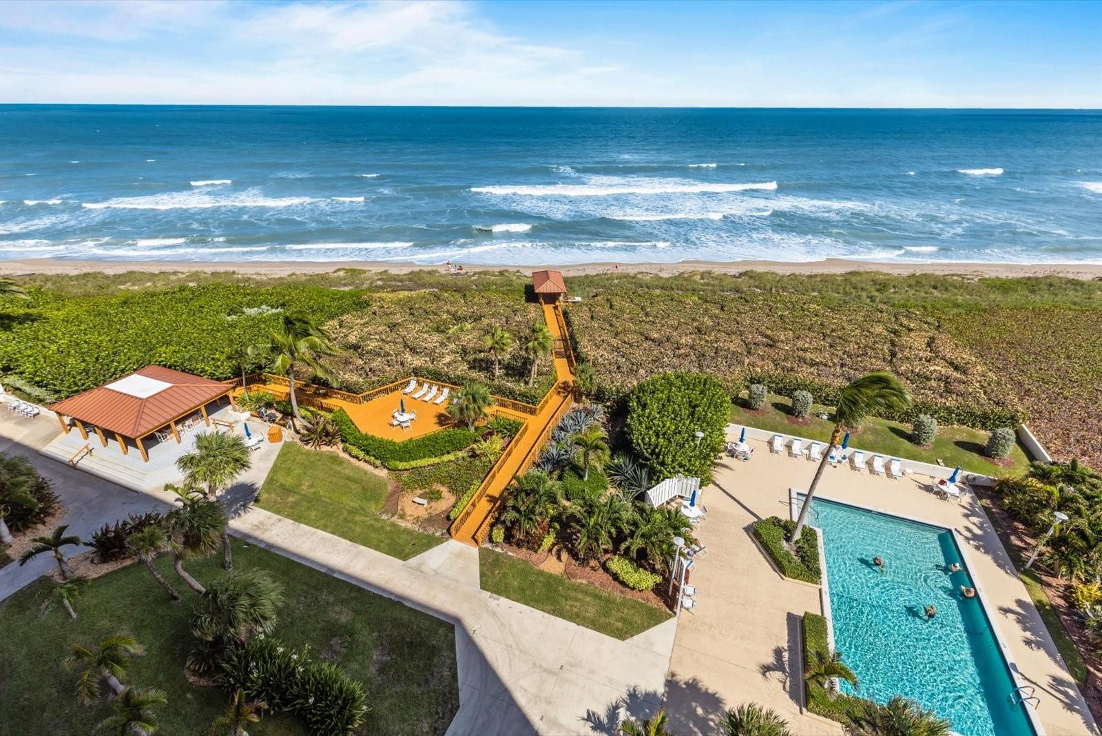 HUTCHINSON ISLAND CLUB - Residential