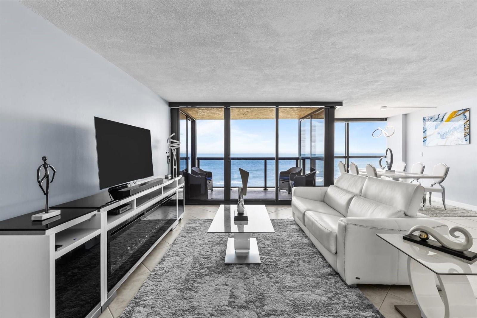 HUTCHINSON ISLAND CLUB - Residential