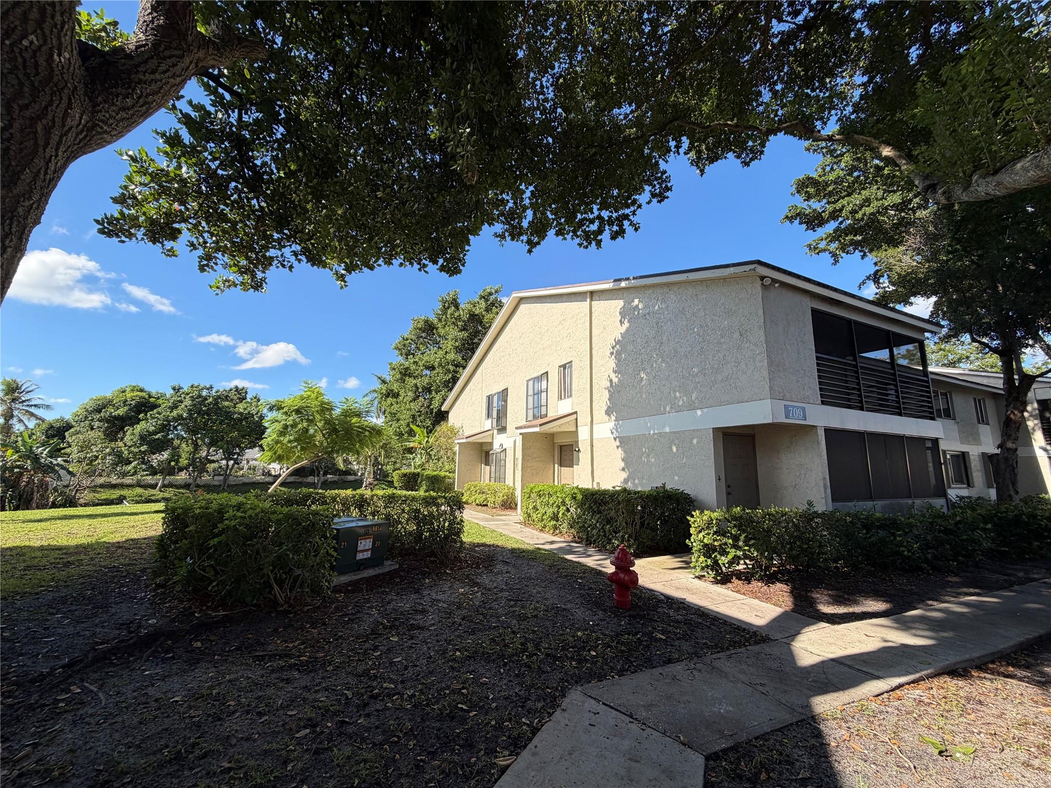 Welcome to your new home in the serene and charming Palm Aire Gardens North Community! This peaceful neighborhood offers beautiful canal and garden views, creating a tranquil setting for you to relax and enjoy.
Nice countertops  stove, air conditioning system, water heater, dishwasher, and flooring — ensuring a fresh and comfortable living experience for you and your family.
Conveniently located near the Florida Turnpike, you'll enjoy quick and easy access to major routes. The community offers great amenities such as a pool, tennis courts, and designated parking for commercial vehicles, making it an ideal place to call home.
Please note: Water is not included.
A minimum credit score of 620 is required by the Landlord income over $5,000 a month