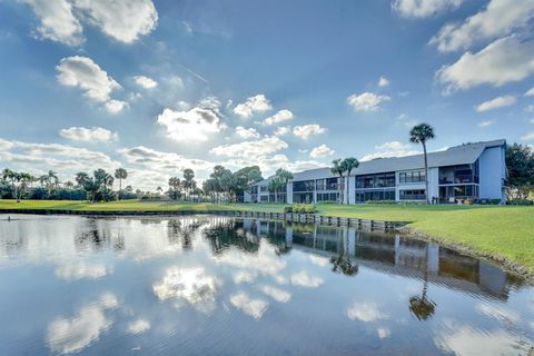 5020 Golfview Court 1413 Delray Beach FL 33484