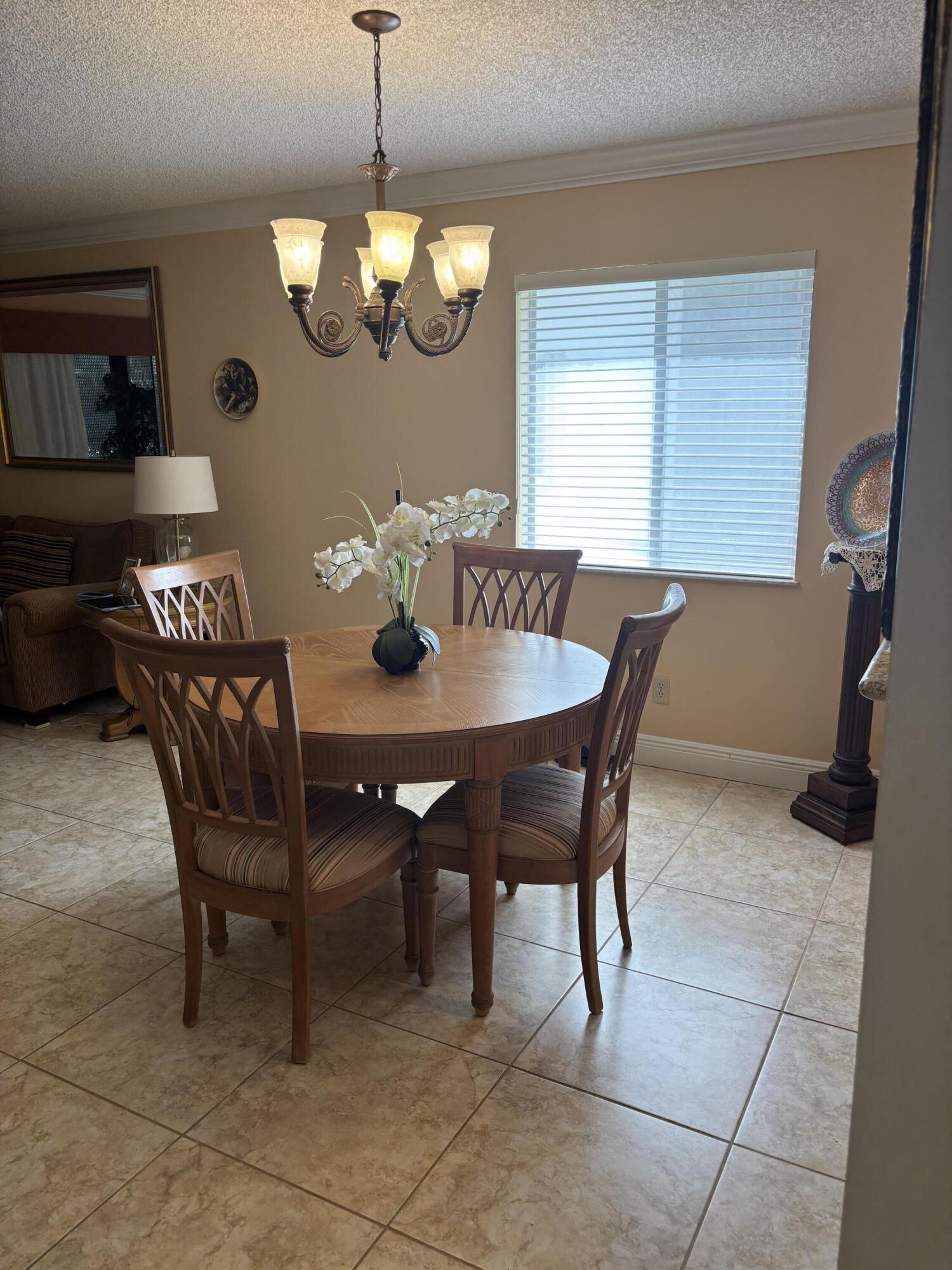 PELICAN POINTE CONDO - Residential