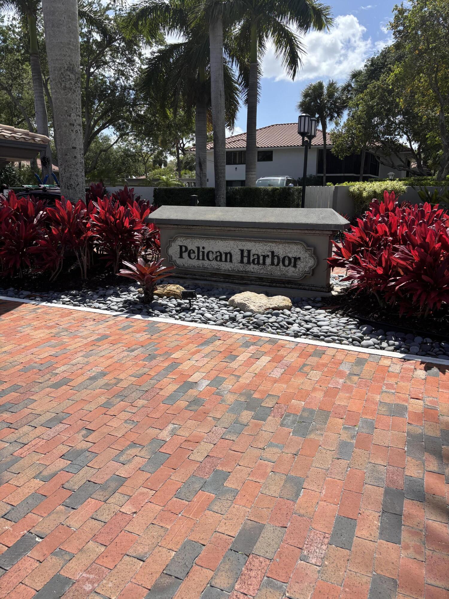 PELICAN POINTE CONDO - Residential